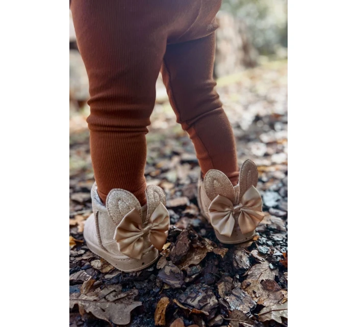 Dívčí teplé sněhule s mašlemi Béžove model 21597291 - Boto Dívčí teplé sněhule s mašlemi Béžove model 21597291 - Boto