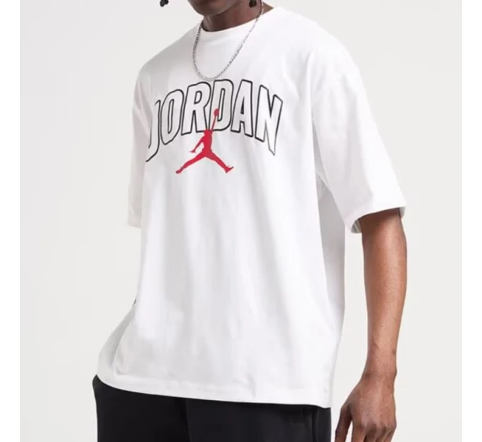 Pánské tričko Air Jordan Brooklyn Arch Logo White - IB7347-100 Pánské tričko Air Jordan Brooklyn Arch Logo White - IB7347-100