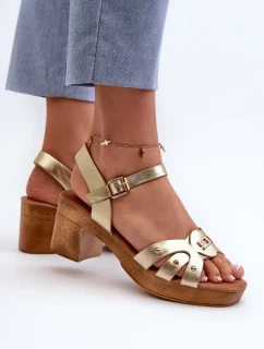 Dámské sandály na vysokém podpatku vyrobené z eko kůže, zlatý Assames