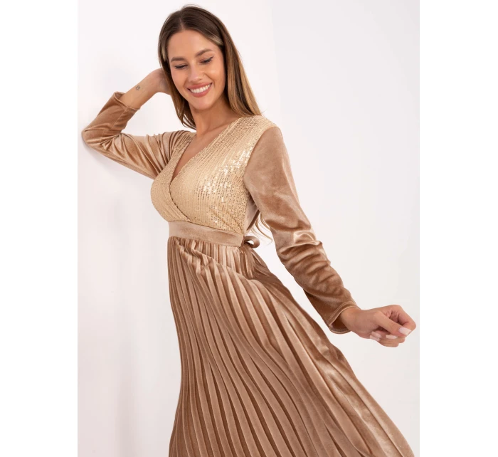 Sukienka IT SK model 21441133 beżowy - FPrice