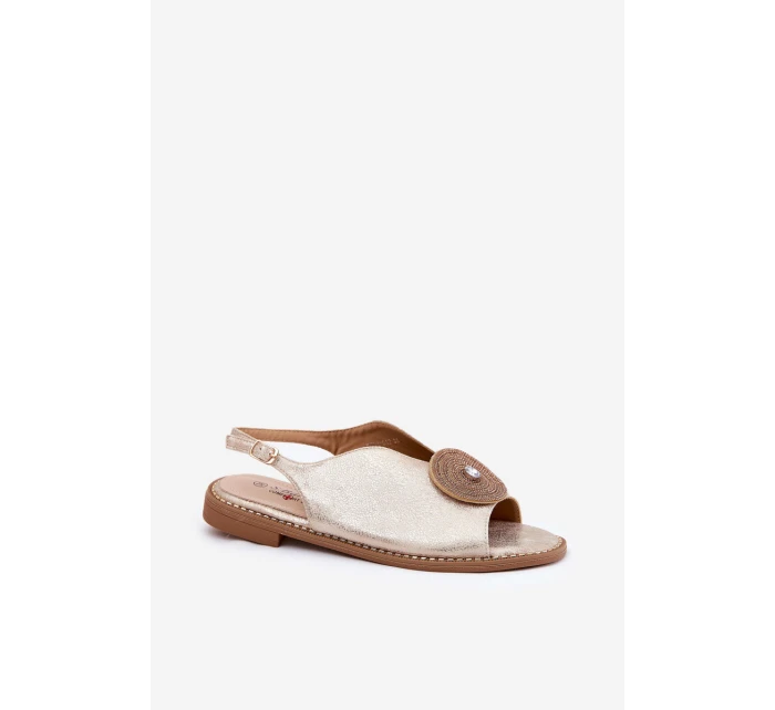 Lesklé Dámské Sandály S Dekorativním Detalem model 21691490 Zlaté - S.Barski Lesklé Dámské Sandály S Dekorativním Detalem model 21691490 Zlaté - S.Barski