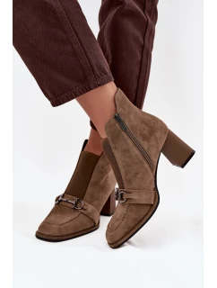 Dámské kotníkové boty z přírodního semiše na  béžové model 21714186 - Artiker