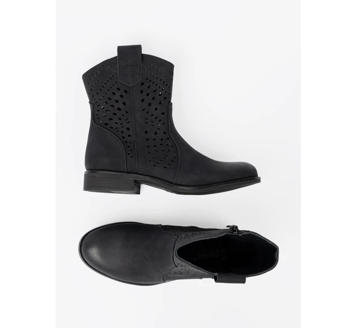 Zajímavé  kotníčkové boty dámské černé bez podpatku