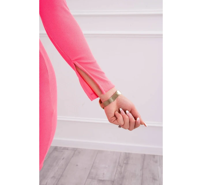 Šaty se zlatým řetízkem růžové neonové Šaty se zlatým řetízkem růžové neonové