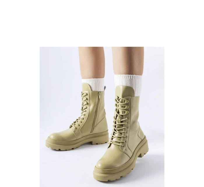 Boty model 205073 Solea Boty model 205073 Solea