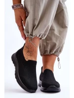 Dámské textilní nazouvací tenisky černé model 21618171 - EVENTO Dámské textilní nazouvací tenisky černé model 21618171 - EVENTO