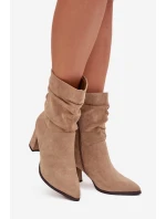 Dámské kotníkové boty na podpatku s vyhřívané béžové model 21710709 - Boto Dámské kotníkové boty na podpatku s vyhřívané béžové model 21710709 - Boto
