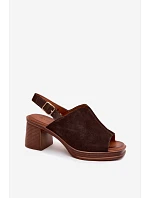 Kožené semišové sandály na podpatku Vinceza 39995 čokoládové