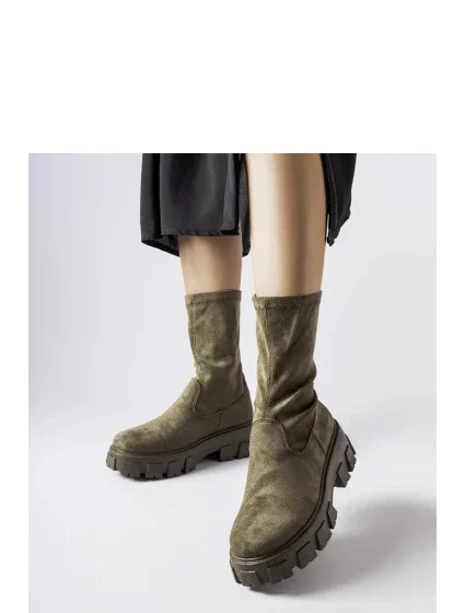 Boty model 206550 Solea Boty model 206550 Solea