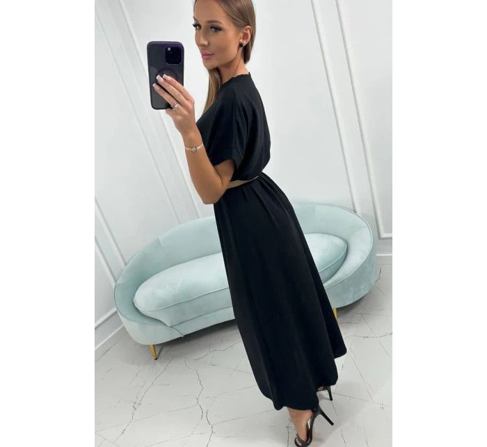 Dlouhé šaty s ozdobným páskem černé