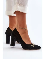 Černé Zamszové Lodičky Na Podpatku S model 21652567 - Zazoo Černé Zamszové Lodičky Na Podpatku S model 21652567 - Zazoo