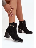 Dámské zimní kozačky na podpatku s ozdobným páskem Černé model 21711606 - Boto