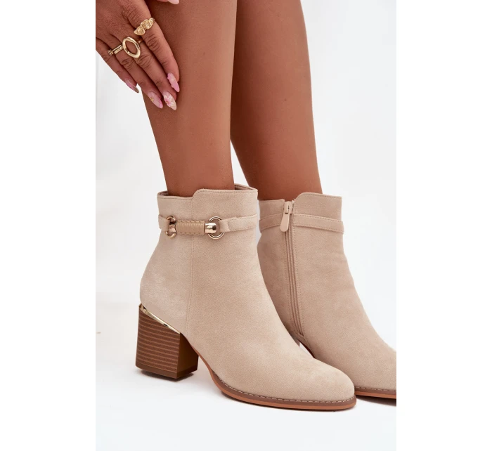 Dámské zimní boty na podpatku s ozdobným páskem béžové Galissa Dámské zimní boty na podpatku s ozdobným páskem béžové Galissa