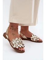 Kožené sandály na nízkém podpatku model 22136754 Zlato - Zazoo