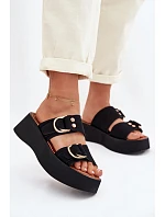 Dámské sandály se zlatými sponami Černé model 22039857 - Boto