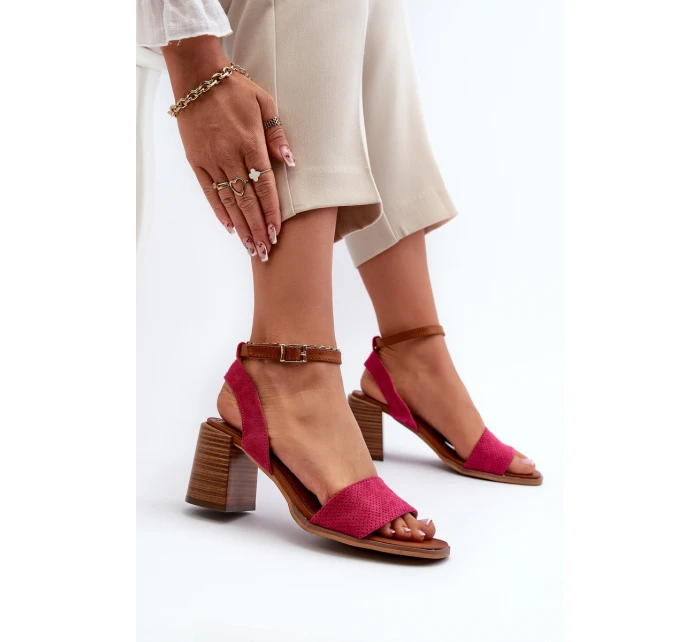 Dámské sandály na podpatku z eko semiše fuksie Ronvia Dámské sandály na podpatku z eko semiše fuksie Ronvia