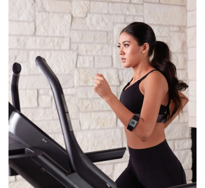 Snímač srdečního tepu Ifit IFAHR120 na paži Snímač srdečního tepu Ifit IFAHR120 na paži