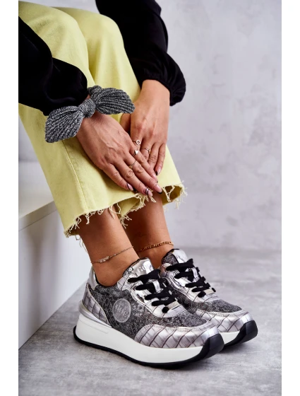 Dámská sportovní obuv na klínku GOE KK2N4083 stříbrne Dámská sportovní obuv na klínku GOE KK2N4083 stříbrne