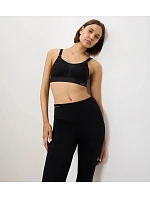 TRIACTION EXTREME LITE - Lehká sportovní podprsenka pro běh i pilates Triumph