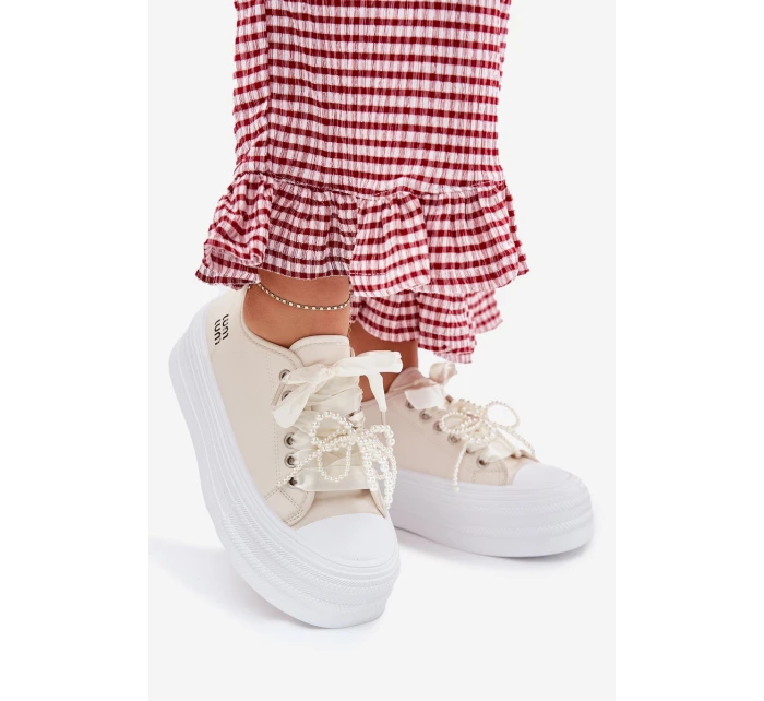 Dámské Tenisky Na Platformě S Dekorativním Šněrováním Béžové model 21701280 - Boto Dámské Tenisky Na Platformě S Dekorativním Šněrováním Béžové model 21701280 - Boto