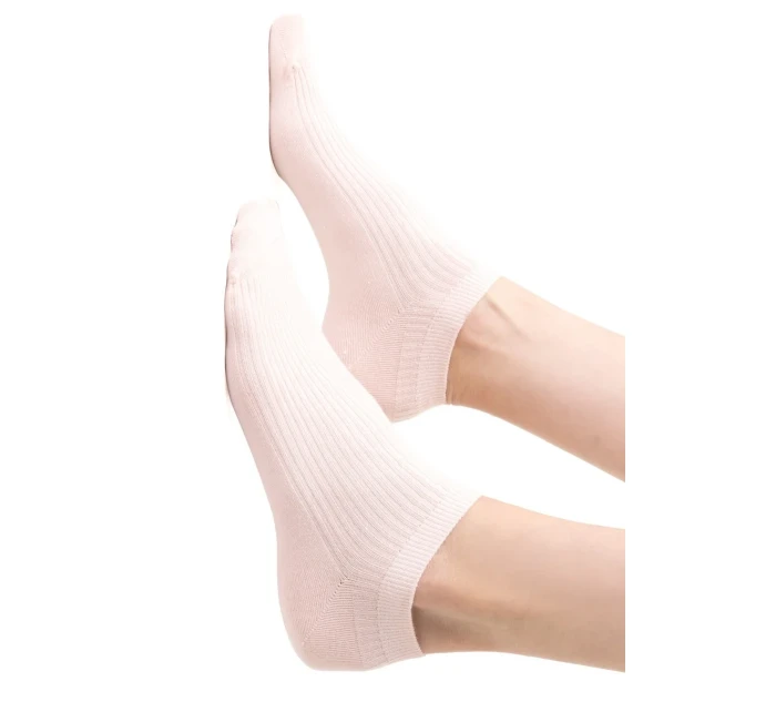 DÁMSKÉ PRUHOVANÉ PONOŽKY 137