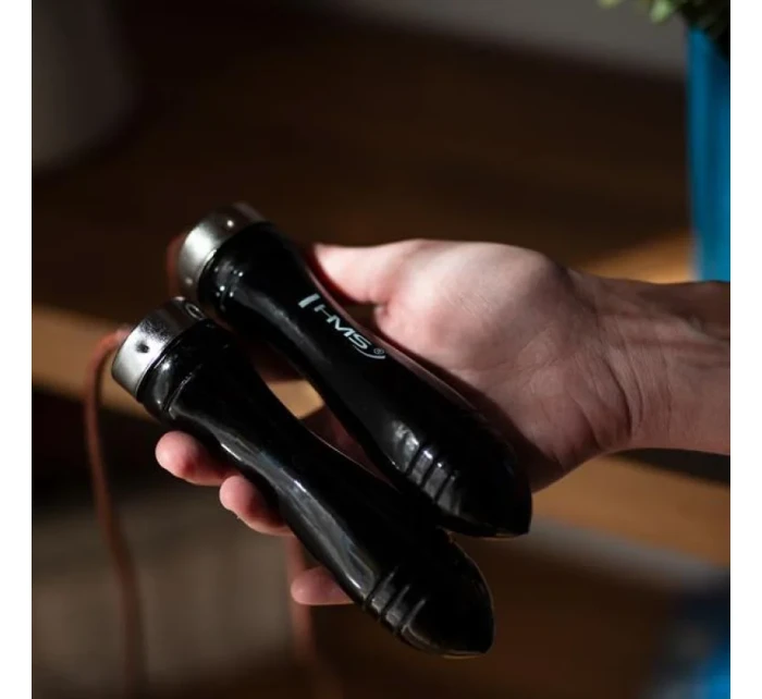 Kožené švihadlo model 19372756 - HMS Kožené švihadlo model 19372756 - HMS