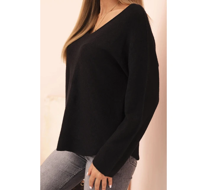 Svetr dámský s viskózou s výstřihem do V černý