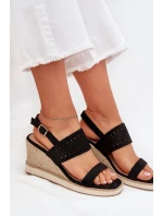 Dámské Sandály S Na Klínu Černé model 21704029 - Boto Dámské Sandály S Na Klínu Černé model 21704029 - Boto
