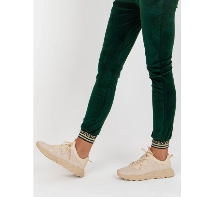 Souprava RV KMPL 8286.40 tmavě zelená Souprava RV KMPL 8286.40 tmavě zelená