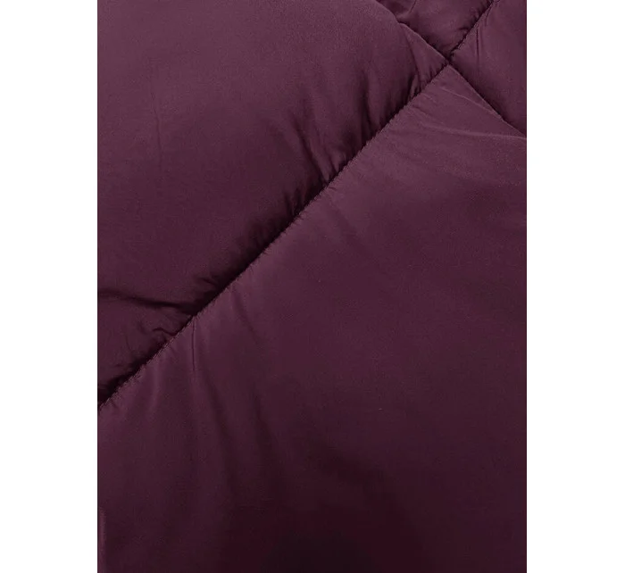 Vypasovaná dámská vesta ve vínové bordó barvě model 18934709 - J.STYLE Vypasovaná dámská vesta ve vínové bordó barvě model 18934709 - J.STYLE