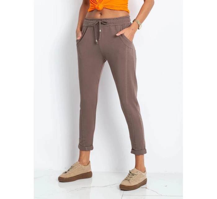 Dámské úpletové kalhoty typu chino v čokoládové barvě model 21470499 - Factory Price