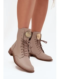 Kožené dámské kotníkové boty na plochém podpatku se zlatým detailem Zazoo 3084 béžové