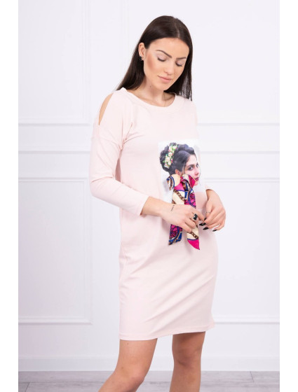 Šaty s grafikou a barevnou mašlí 3D pudrově růžové