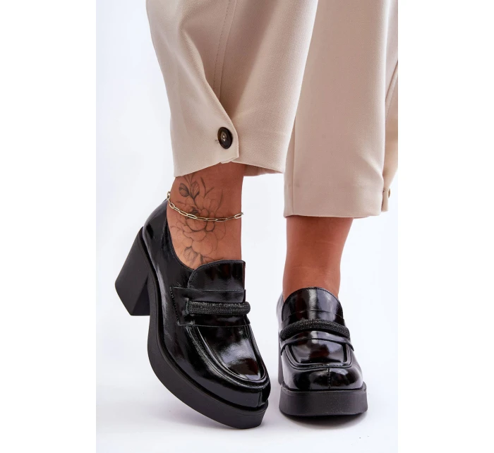 Kožené polobotky na sloupku s ozdobou černé model 21630030 - Boto