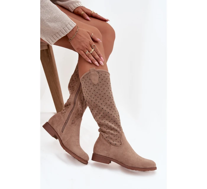 Dámské kozačky na ploché podrážce s vzorem  Béžové model 21713564 - S.Barski