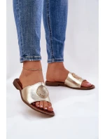 model 21686340 Kožené Pantofle Na Plochém Podpatku S Ozdobou Zlaté - Zazoo