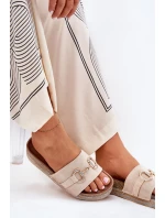 Dámské Klapky Na Platformě Se Zlatou Dekorací A Béžové model 21689922 - Boto Dámské Klapky Na Platformě Se Zlatou Dekorací A Béžové model 21689922 - Boto