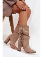 Zateplené dámské kotníkové boty na sloupkovém podpatku s třásněmi a řasením Darlina – béžové
