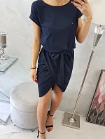 Šaty s obálkovým spodním dílem v tmavě modré barvě