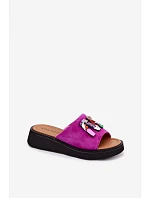 Kožené semišové dámské pantofle s ozdobou na platformě model 22125953 fuchsiové - VINCEZA