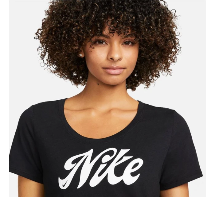 Dámské tričko DF Tee W FD2986 010 - Nike Dámské tričko DF Tee W FD2986 010 - Nike