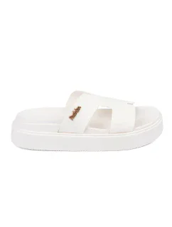 Praktické bílé  nazouváky dámské platforma