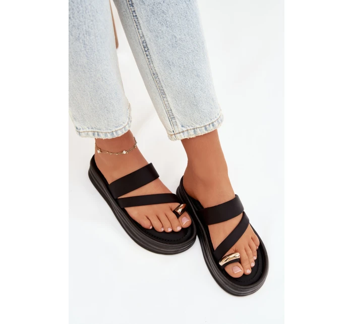 Materiálové dámské pantofle s pásky a zlatým detailem Černé Farielle