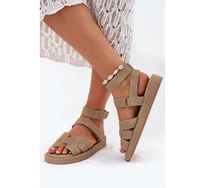 Dámské sandály na suchý zip Khaki model 21698851 - Boto Dámské sandály na suchý zip Khaki model 21698851 - Boto