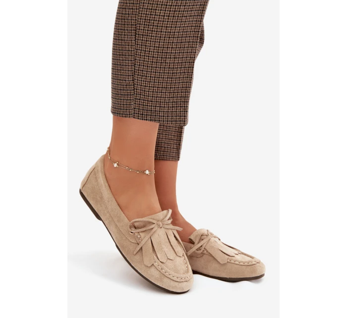 Dámské mokasíny s šněrováním a třásněmi Béžové model 21919454 - Boto Dámské mokasíny s šněrováním a třásněmi Béžové model 21919454 - Boto