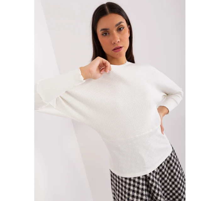 Halenka RV BZ 9208.61P ecru Halenka RV BZ 9208.61P ecru