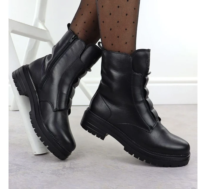 Dámské černé kožené boty model 21905958 - Rieker Dámské černé kožené boty model 21905958 - Rieker