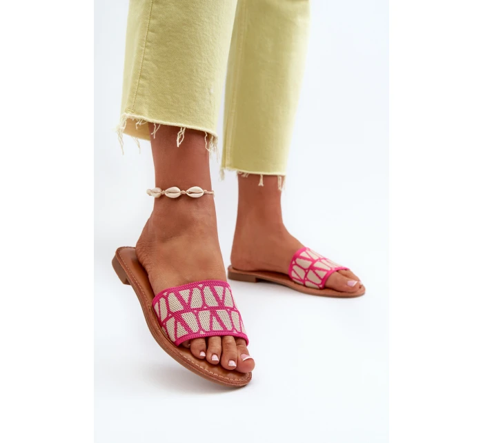 Dámské sandály na ploché podrážce fuksiové od Traivea Dámské sandály na ploché podrážce fuksiové od Traivea