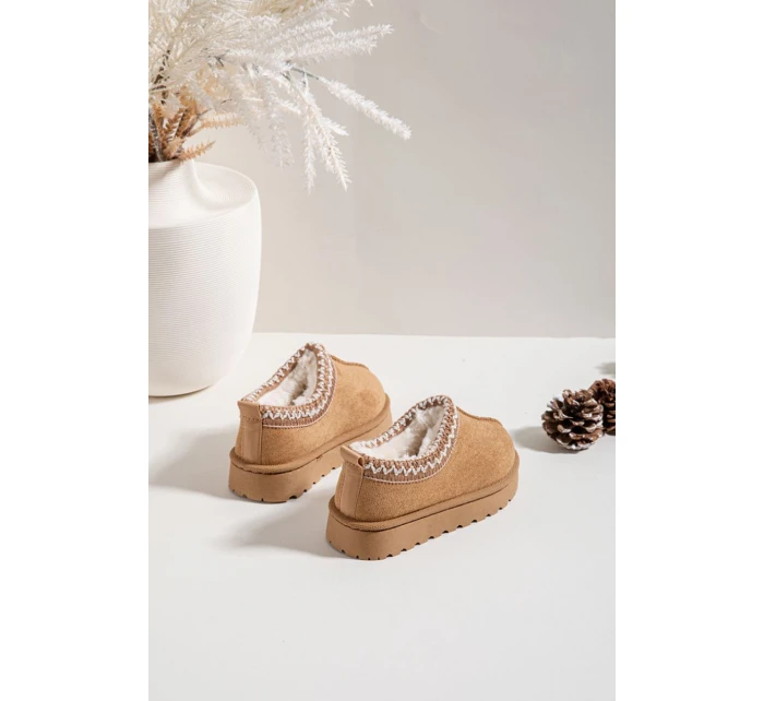 Dětské sněhule s výšivkou Camel model 21711227 - Boto