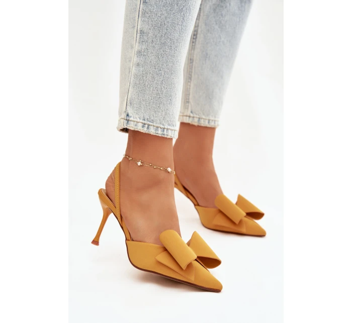 Podpatky s odhalenými a mašlí Žluté model 21915059 - Boto